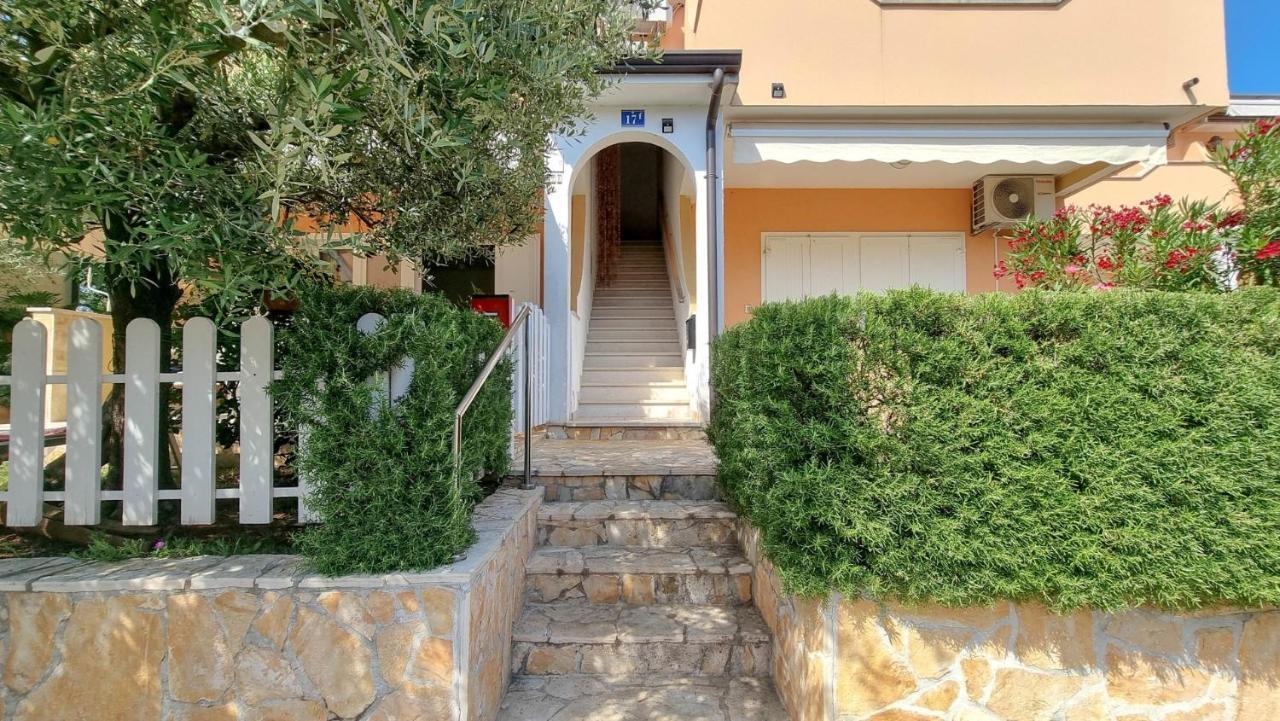 LovrečicaCarlo公寓 外观 照片